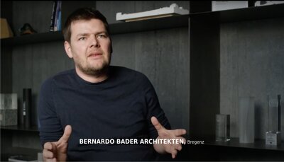 PREDNÁŠKA: Clubovka pedstaví Bernarda Badera