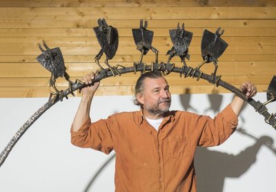 ROZHOVOR: Milan Lukáč: Znalosť abecedy umožňuje pracovať s fantáziou