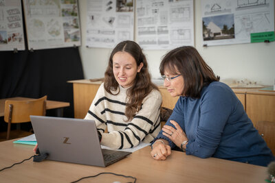 ROZHOVOR: Eva Vojteková: Naše predmety sú abecedou