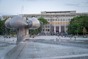 Fad stu ožila počas letnej noci architektúry a dizajnu 2025 - MK_00771