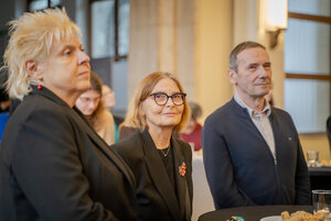 foto: M. Kováč Vianočný príhovor dekana: milé kolegyne a kolegovia, študentky a študenti, priatelia! - MK_00084