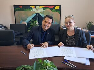 Výstava albánskych domov kultúry a nové memorandum - 20251023_102347