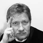 Profesor Peter Vodráška phd